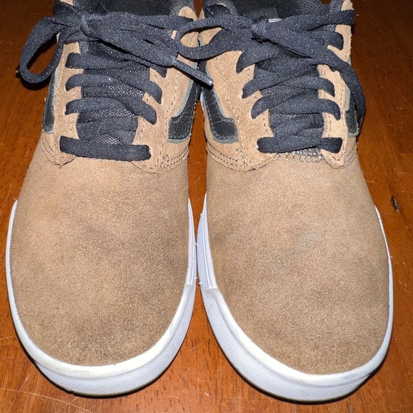 Vans ultra range - Picture 6 of 6